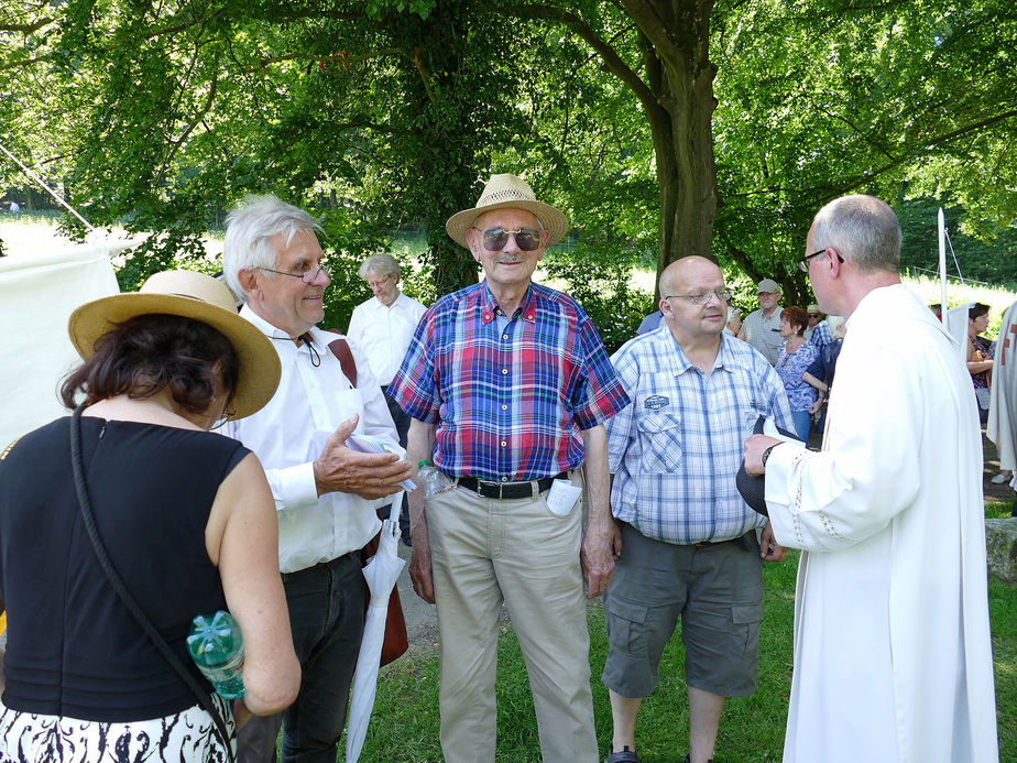 Festgottesdienst zum 1.000 Todestag des Heiligen Heimerads auf dem Hasunger Berg (Foto: Karl-Franz Thiede)